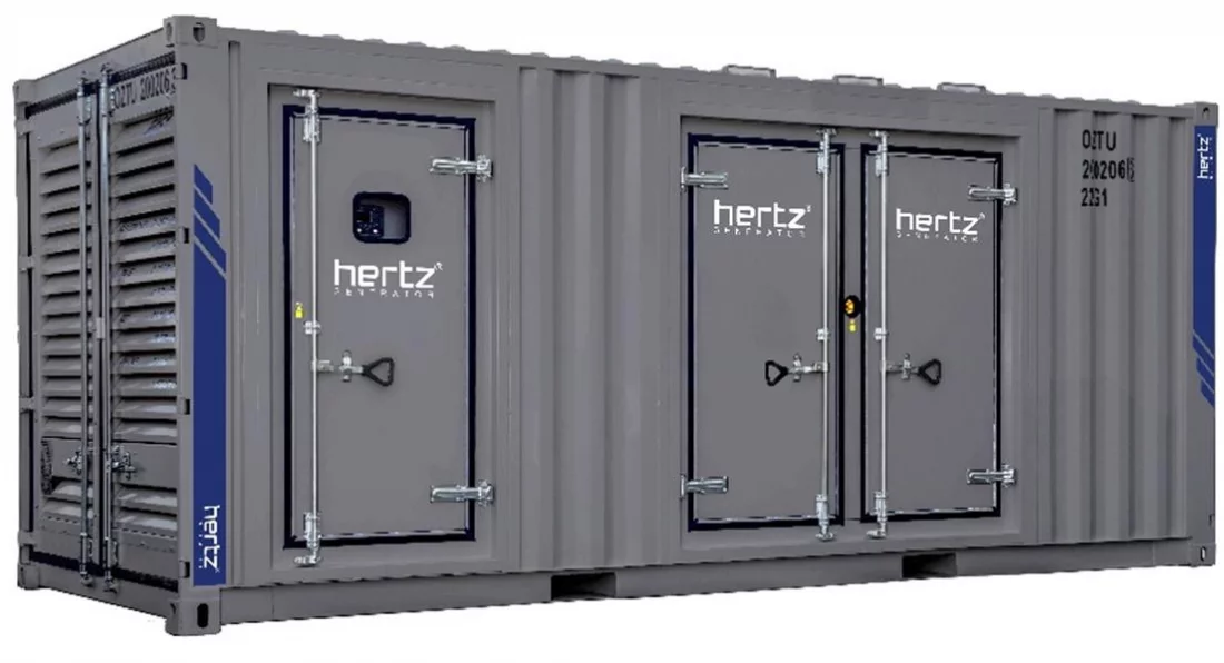 Дизельный генератор Hertz HG 1900 BC в кожухе