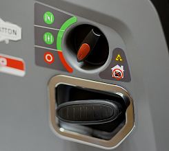 Бензиновый генератор Briggs & Stratton P 2400 Inverter — фото 7