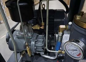 Винтовой компрессор Xeleron Z40A 8 — фото 10